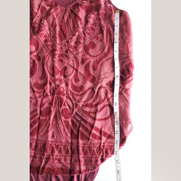 MOSSIMO Burgundy Burnout Velvet Tank Top V Neck Sleeveless Blouse Shirt - Picture 7 of 9